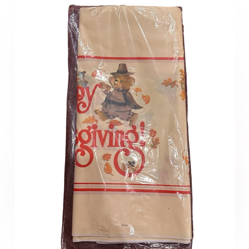 VTG American Greetings HAPPY THANKSGIVING Plastic Tablecloth 54 In X 96 In NOS